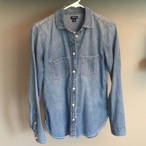 J.Crew Everyday Chambray Shirt Size 2 Like New